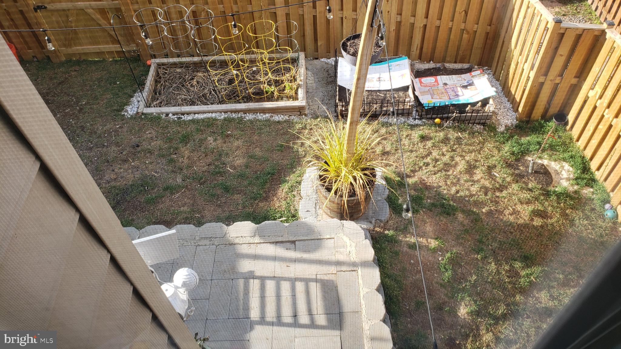 9841 Cheshire Ridge Circle Manassas, VA 20110 - Photo 26 of 29 back yard