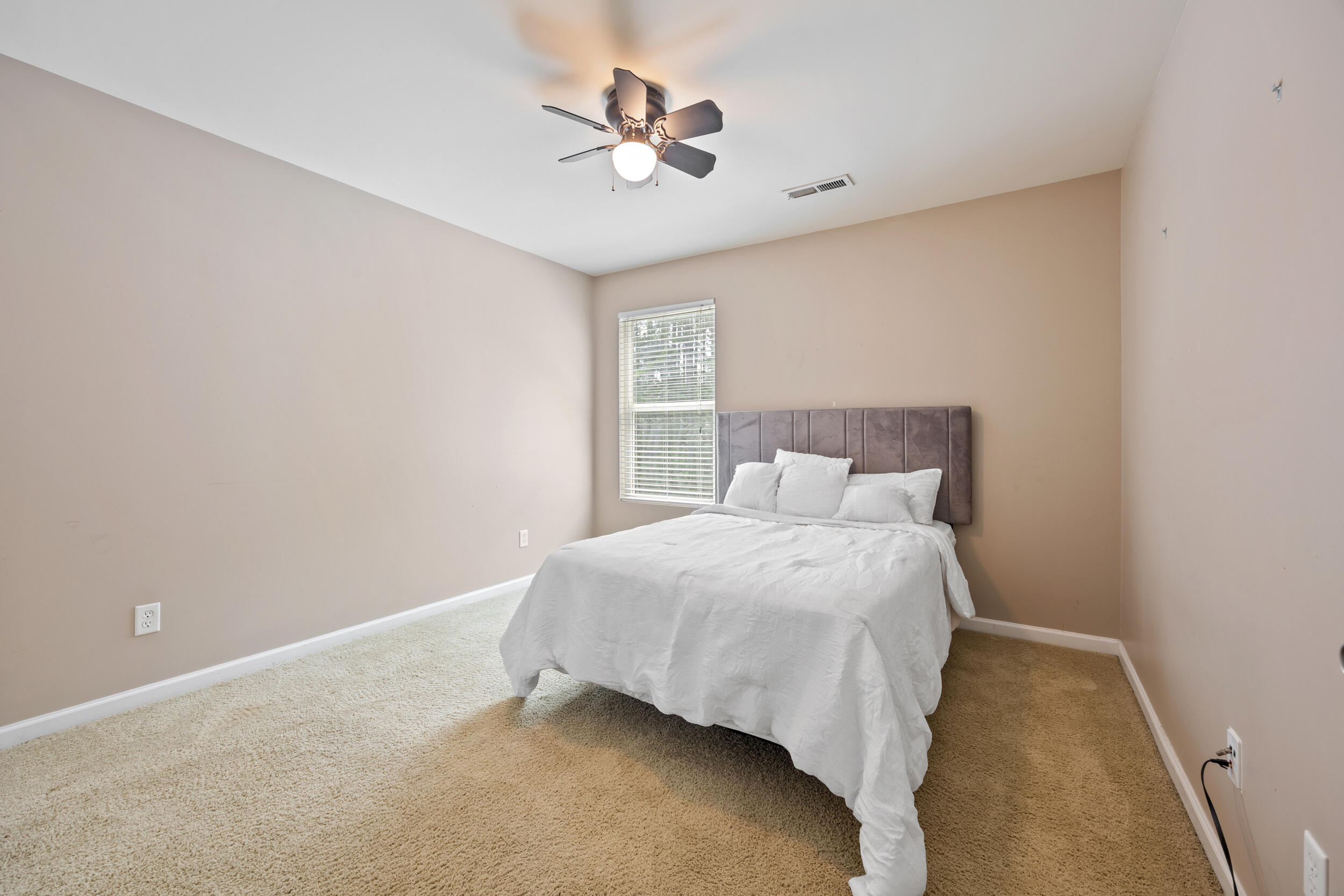 190 Decatur Drive Summerville, SC 29486 - Photo 33 of 52 Bedroom 3 upstairs