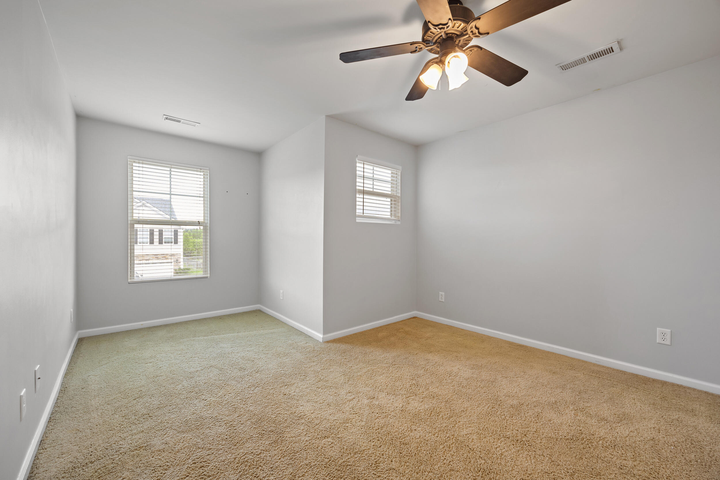 190 Decatur Drive Summerville, SC 29486 - Photo 36 of 52 Bedroom 4 upstairs with walk-in closet