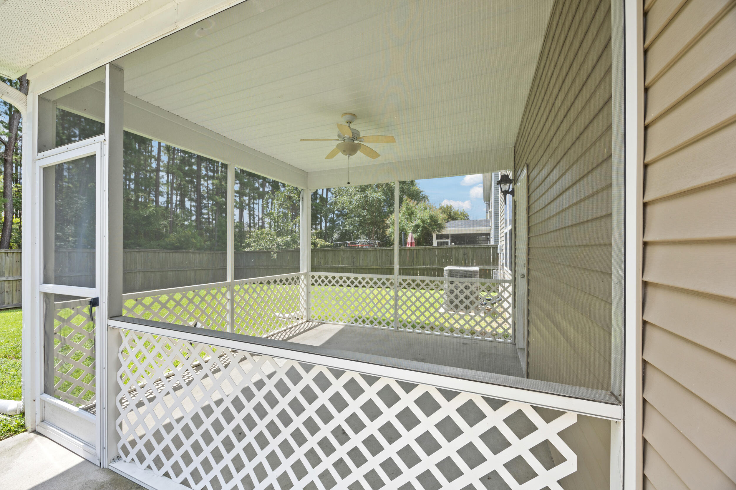 190 Decatur Drive Summerville, SC 29486 - Photo 38 of 52 Covered Porch with Ceiling Fan!