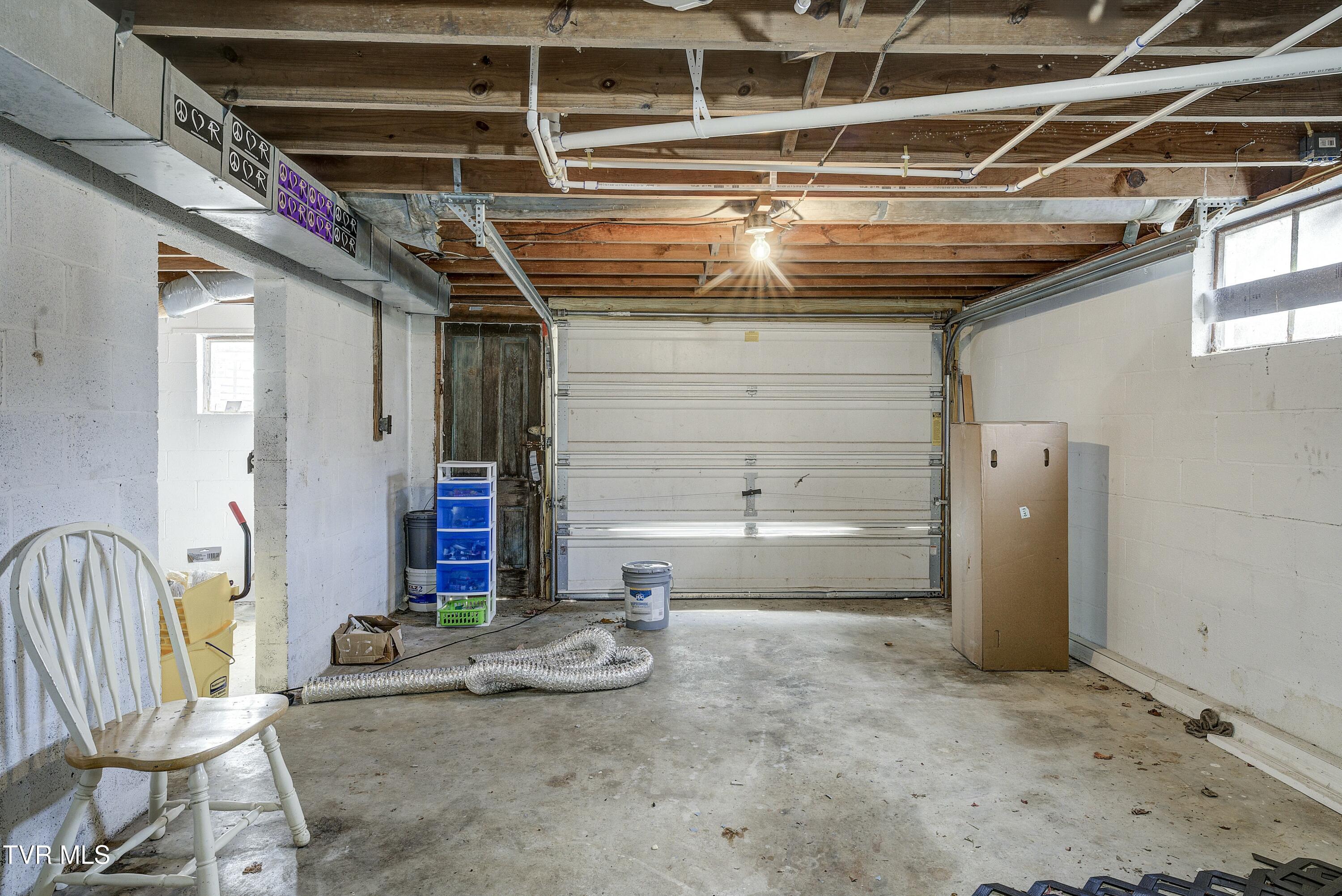 2404 Gap Creek Road Elizabethton, TN 37643 - Photo 30 of 33 tempImageW7EWHe