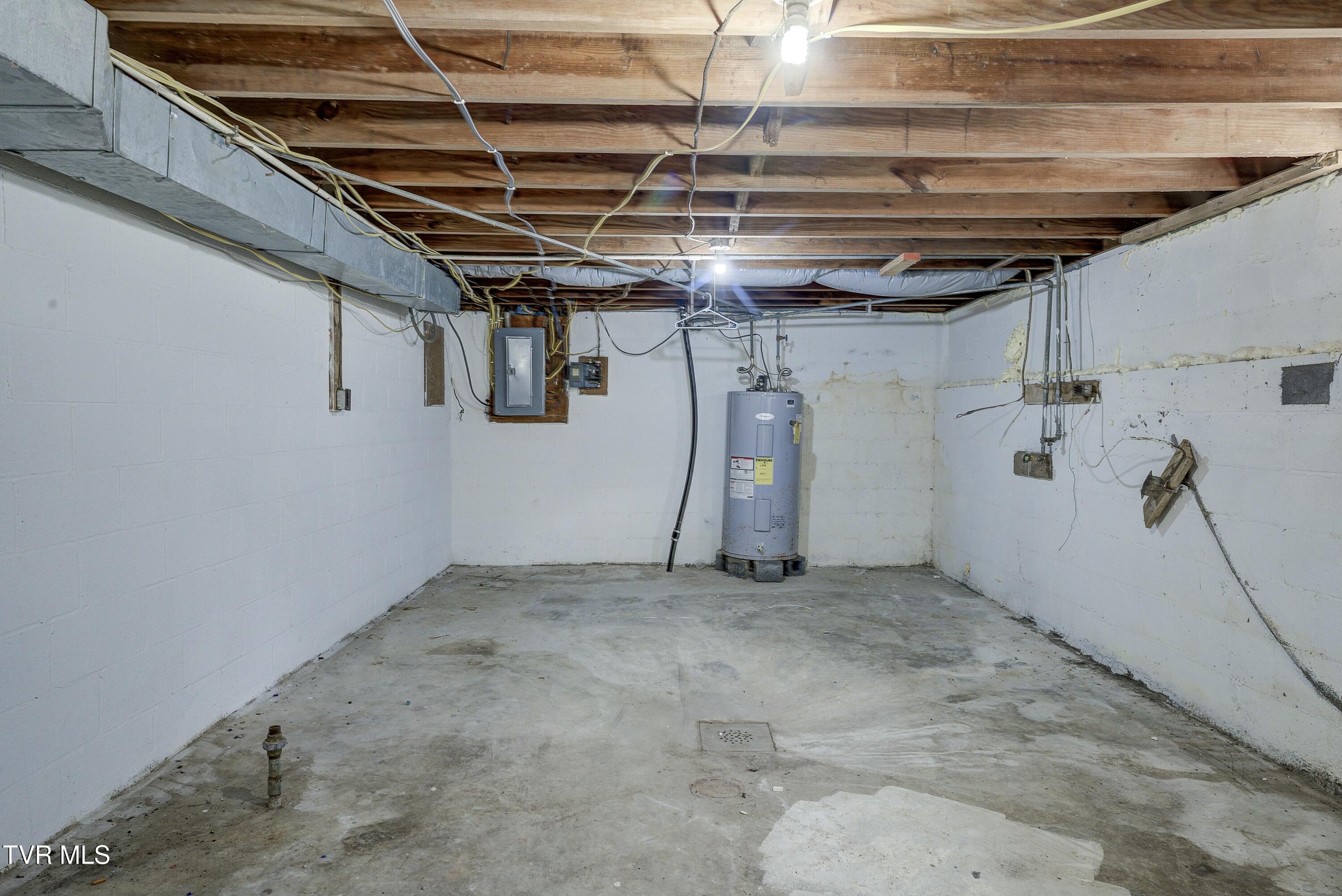 2404 Gap Creek Road Elizabethton, TN 37643 - Photo 31 of 33 tempImageB2L2Fj