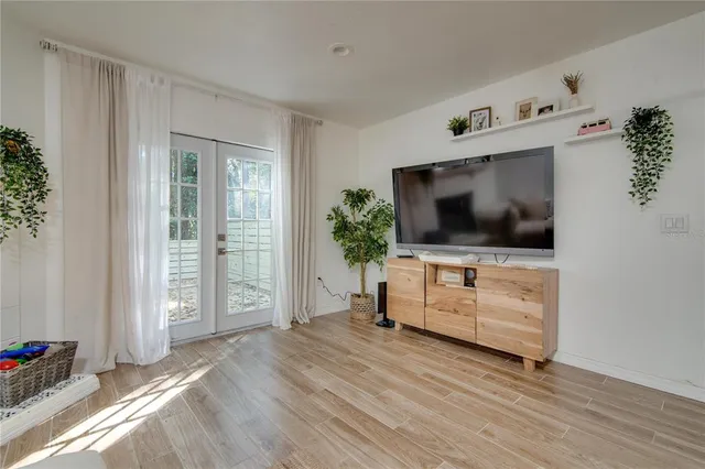 $2,000 | 5215 Southwest 92nd Court, Gainesville, FL 32608