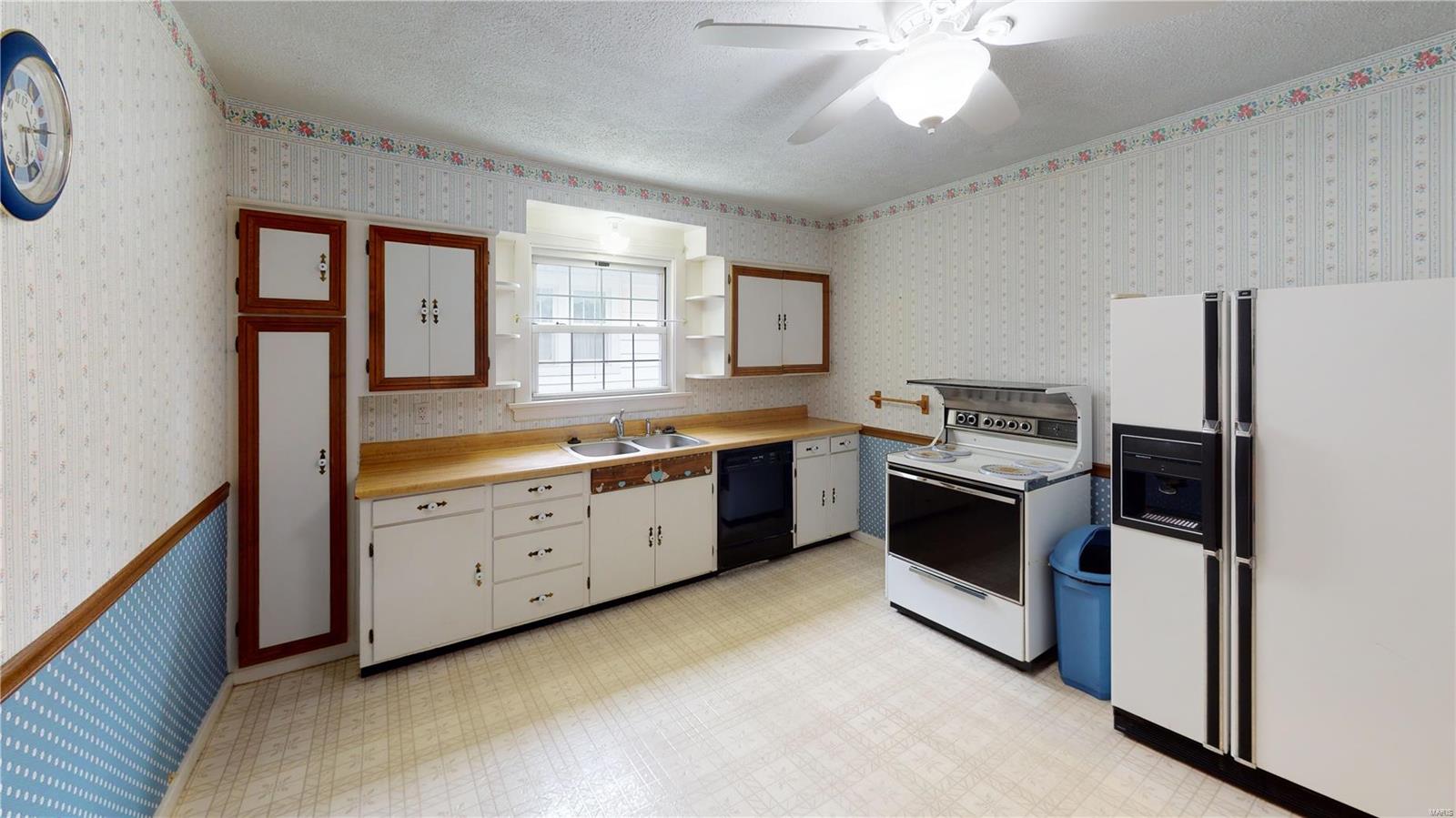 1110 Troy Road Edwardsville, IL 62025 - Photo 12 of 25 Gallery Image 12