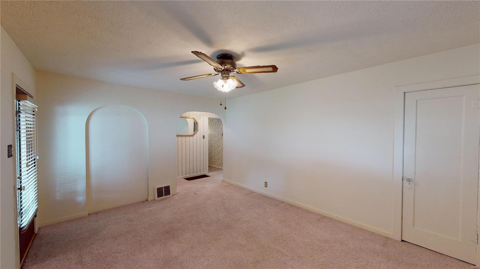 1110 Troy Road Edwardsville, IL 62025 - Photo 5 of 25 Gallery Image 5