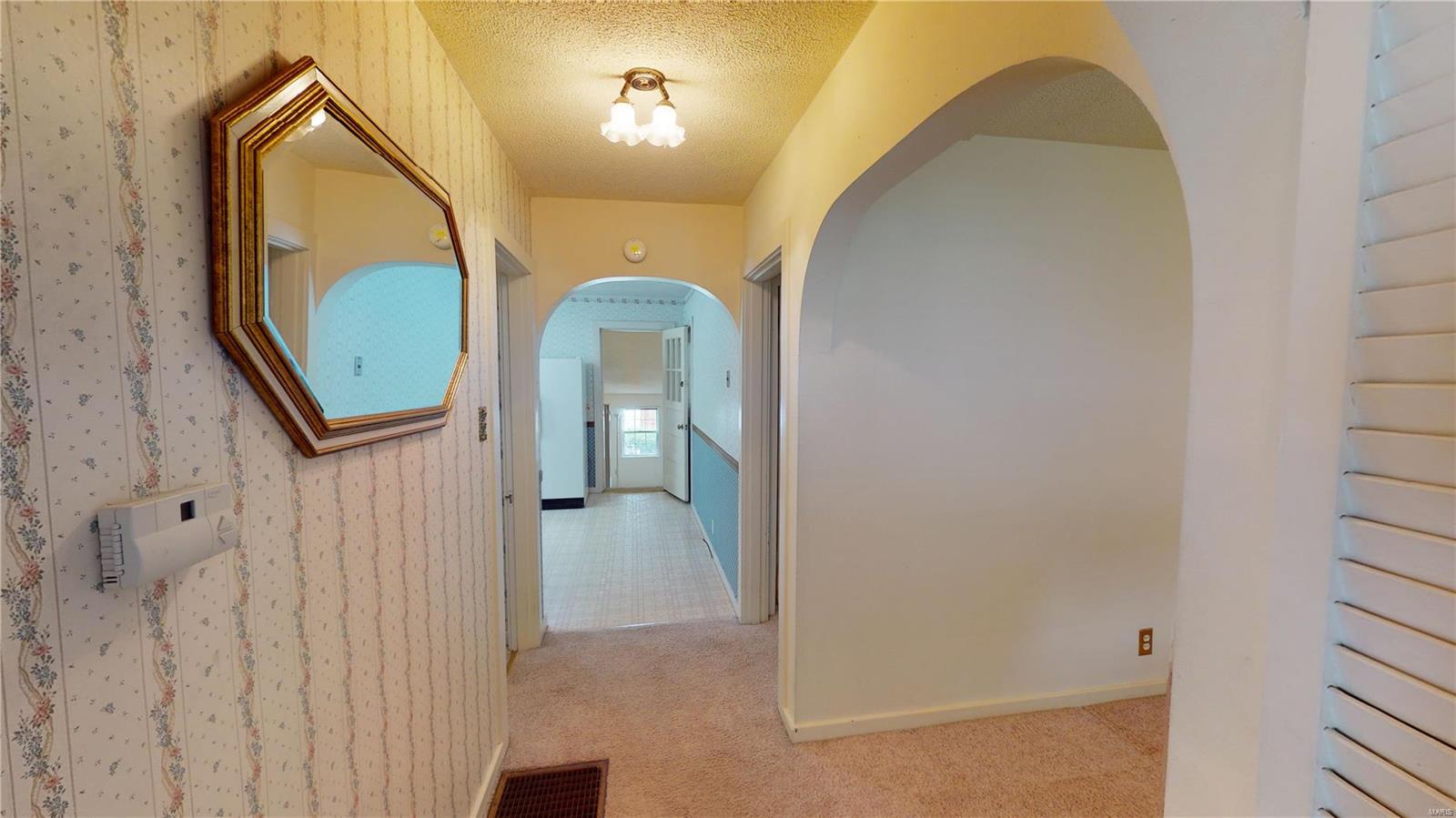 1110 Troy Road Edwardsville, IL 62025 - Photo 8 of 25 Gallery Image 8