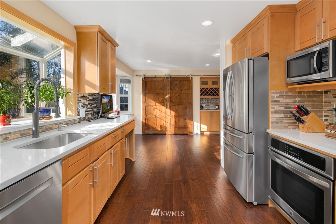 1911 233rd Place Southeast Bothell, WA 98021 - Photo 2 of 25