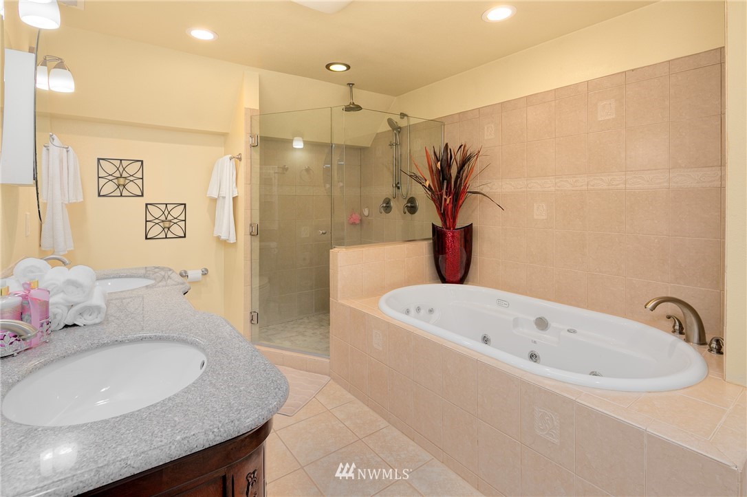 1911 233rd Place Southeast Bothell, WA 98021 - Photo 13 of 25