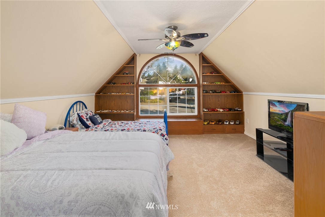 1911 233rd Place Southeast Bothell, WA 98021 - Photo 14 of 25