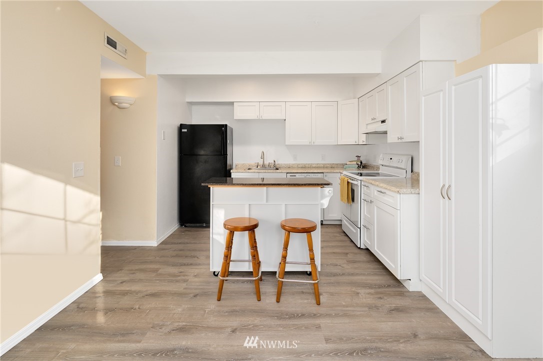 1911 233rd Place Southeast Bothell, WA 98021 - Photo 18 of 25