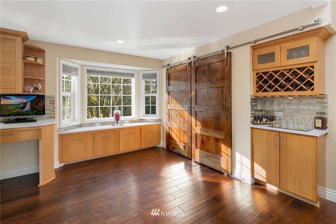 1911 233rd Place Southeast Bothell, WA 98021 - Photo 3 of 25