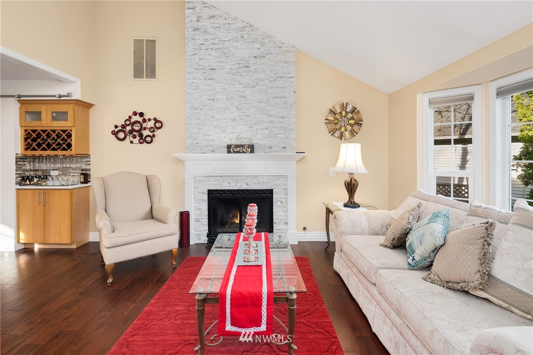 1911 233rd Place Southeast Bothell, WA 98021 - Photo 10 of 25