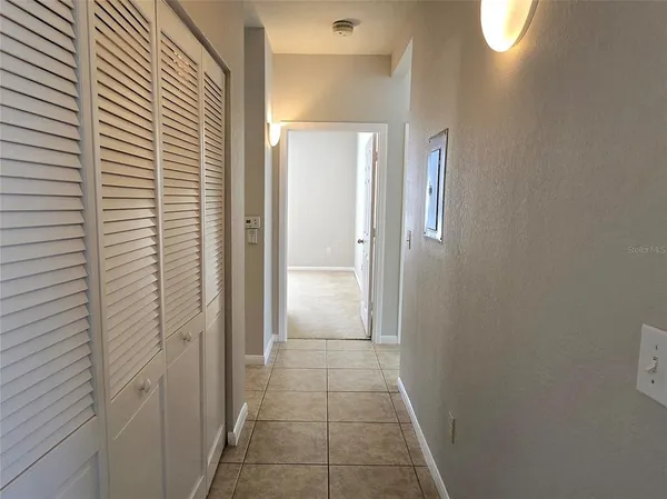 $1,950 | 9005 Lee Vista Boulevard, Unit 1803, Orlando, FL 32829