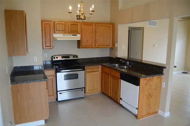 $1,395 | 17506 Bullis Gap Drive, Hockley, TX 77447