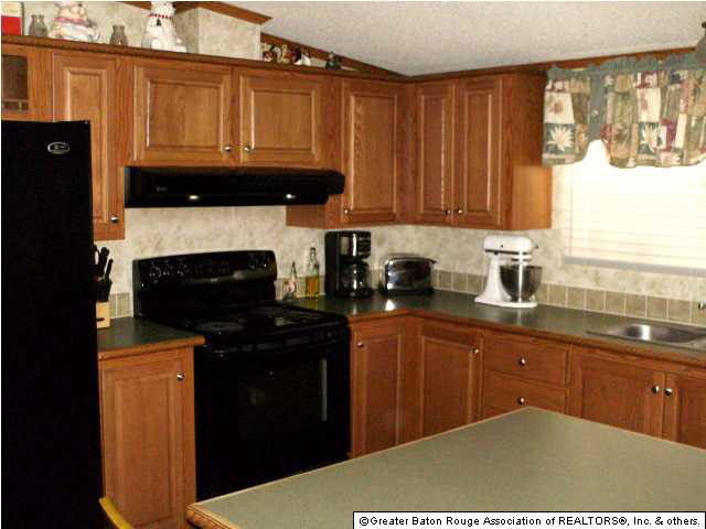 13043 Templet Road St. Amant, LA 70774 - Photo 5 of 23 Gallery Image 5