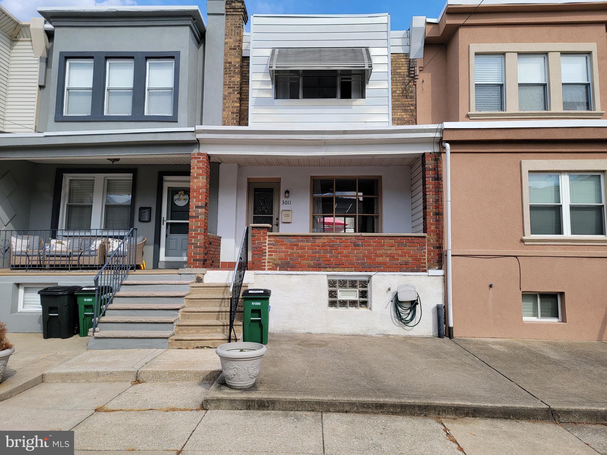 3011 South 15th Street Philadelphia, PA 19145 - Photo 1 of 23