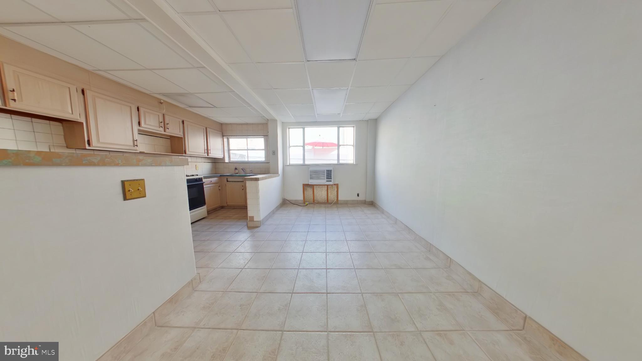 3011 South 15th Street Philadelphia, PA 19145 - Photo 5 of 23