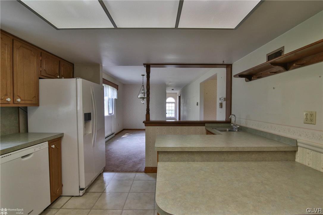 4279 Main Road West Emmaus, PA 18049 - Photo 20 of 47 Gallery Image 20
