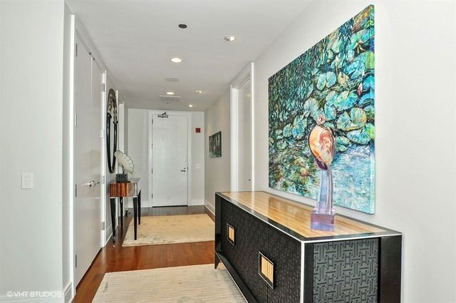 $1,903,000 | 401 North Wabash Avenue, Unit 57E, Chicago, IL 60611