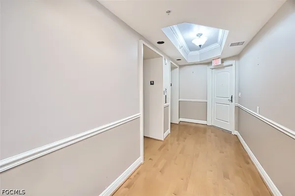 $2,900 | 2090 West First Street, Unit G1607, Fort Myers, FL 33901