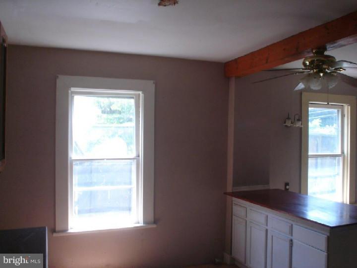 15 Hartford Road Mount Laurel, NJ 08054 - Photo 3 of 10