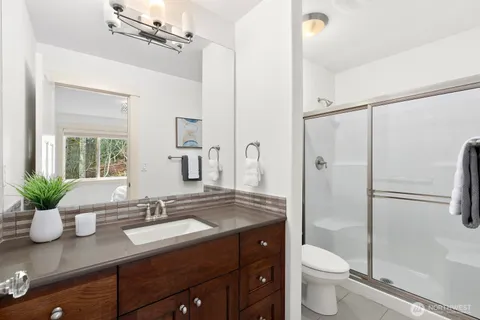 $2,250,000 | 9026 Northeast 127th Place, Kirkland, WA 98034