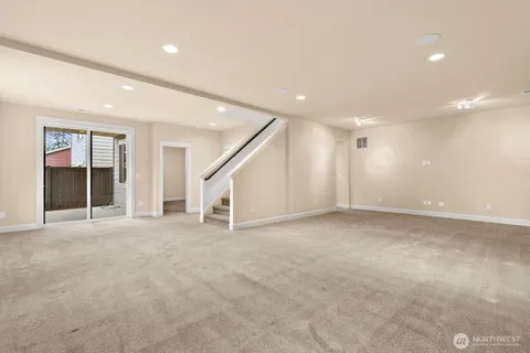 $2,250,000 | 9026 Northeast 127th Place, Kirkland, WA 98034