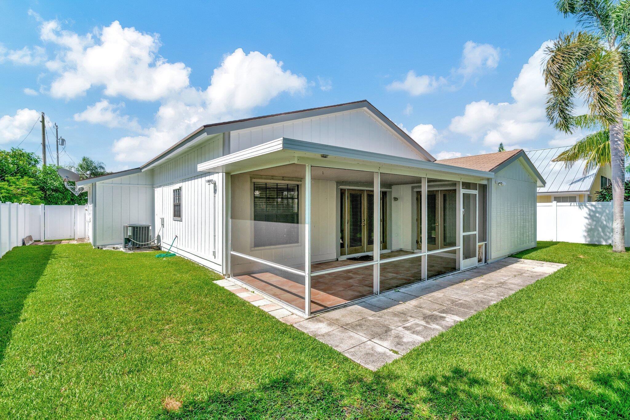 6149 Foster Street Jupiter, FL 33458 - Photo 24 of 25 37-web-or-mls-_MLP1019
