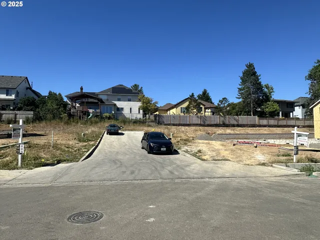 $389,900 | 4063 Southwest McKinley Street, Unit 35, Gresham, OR 97080