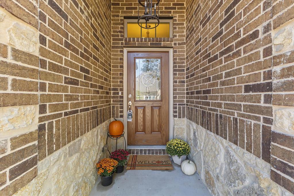 204 Tower Circle Terrell, TX 75160 - Photo 4 of 35 a front view of a house with outdoor seating