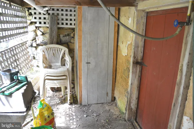 $370,000 | 2431 Cedar Creek Grade, Winchester, VA 22602