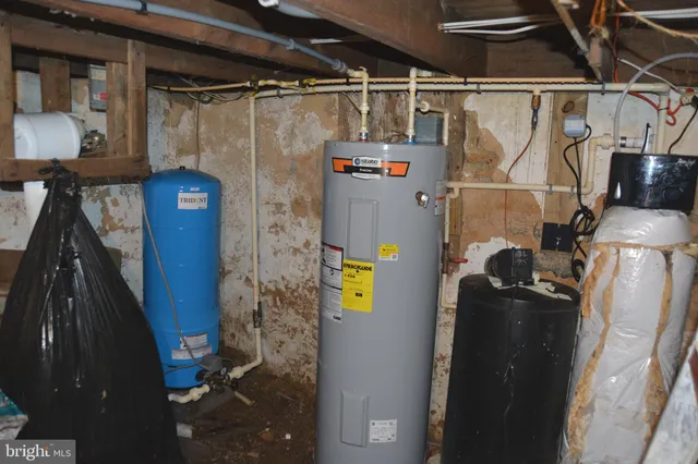 $370,000 | 2431 Cedar Creek Grade, Winchester, VA 22602