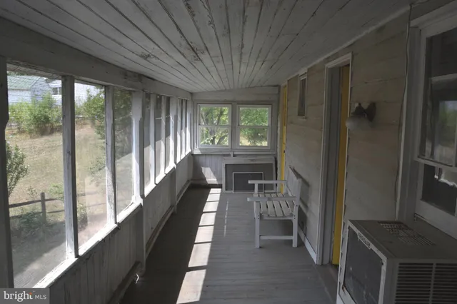 $370,000 | 2431 Cedar Creek Grade, Winchester, VA 22602