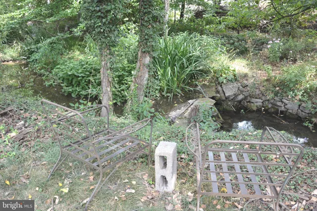 $370,000 | 2431 Cedar Creek Grade, Winchester, VA 22602