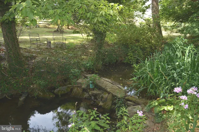 $370,000 | 2431 Cedar Creek Grade, Winchester, VA 22602