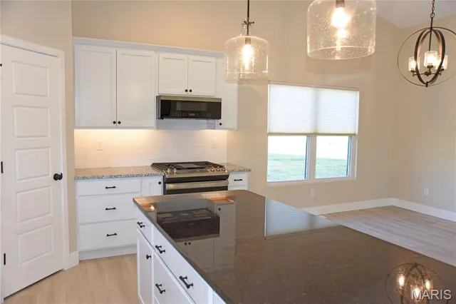 $495,000 | 8748 Wendell Creek Drive, St. Jacob, IL 62281