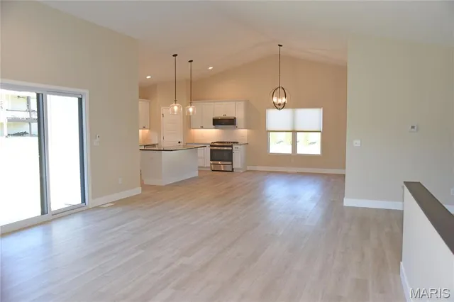 $495,000 | 8748 Wendell Creek Drive, St. Jacob, IL 62281