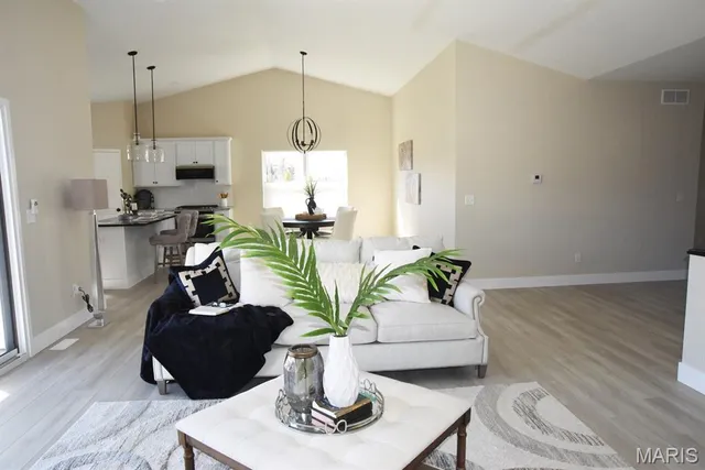 $495,000 | 8748 Wendell Creek Drive, St. Jacob, IL 62281