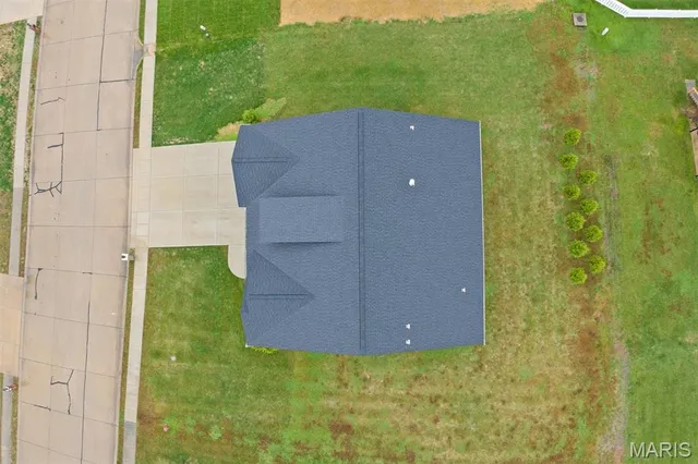 $495,000 | 8748 Wendell Creek Drive, St. Jacob, IL 62281