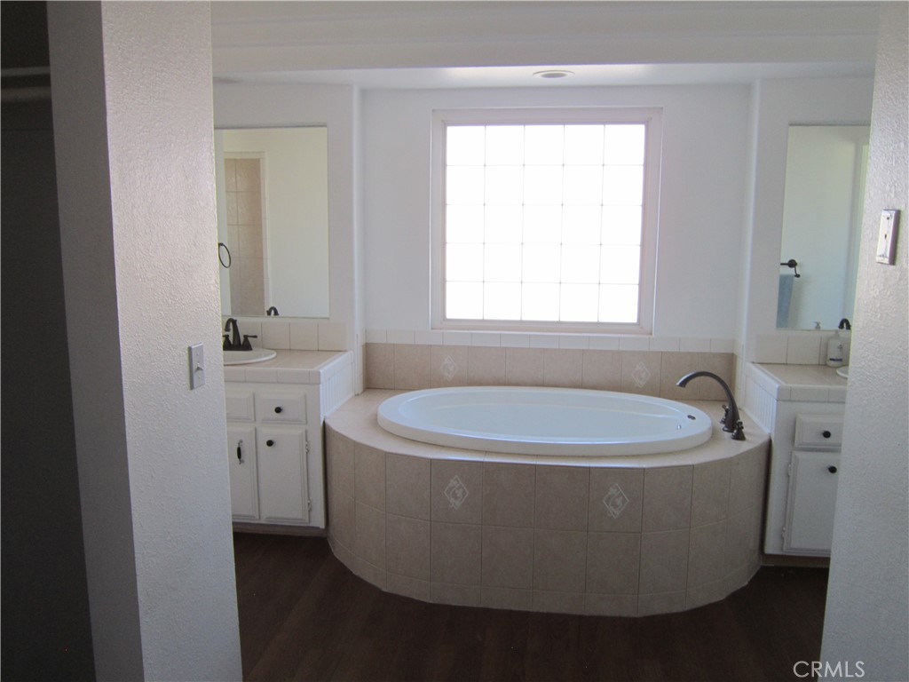 15425 Kasota Road Apple Valley, CA 92307 - Photo 24 of 35