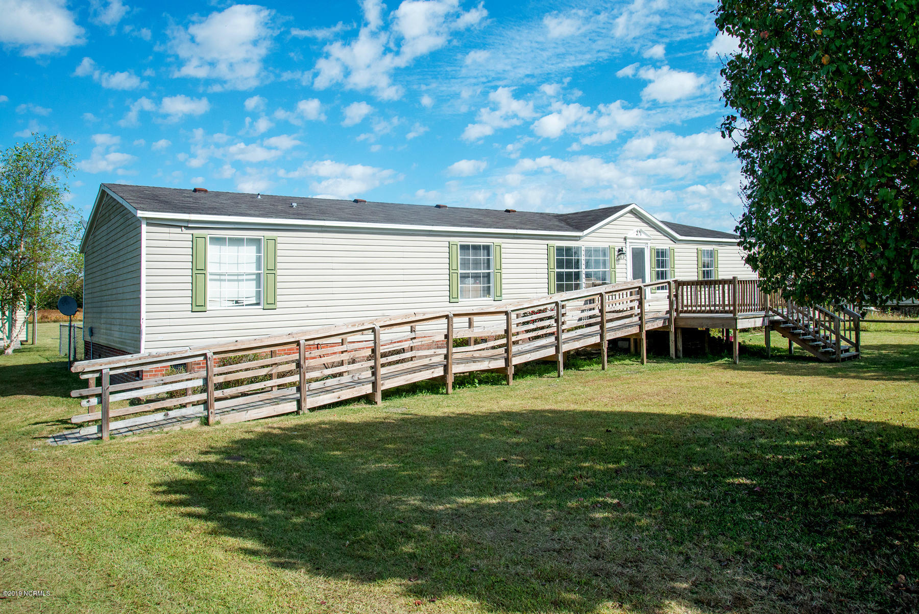 4638 Toddy Road Farmville, NC 27828 - Photo 2 of 38 RAMP CAN STAY OR BE REMOVED