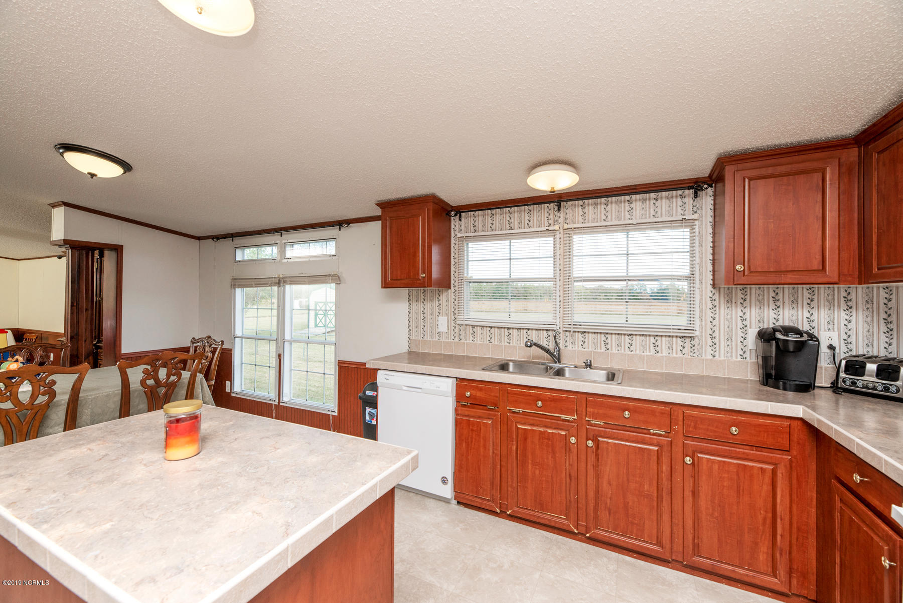4638 Toddy Road Farmville, NC 27828 - Photo 23 of 38 LOTS OF COUNTER SPACE