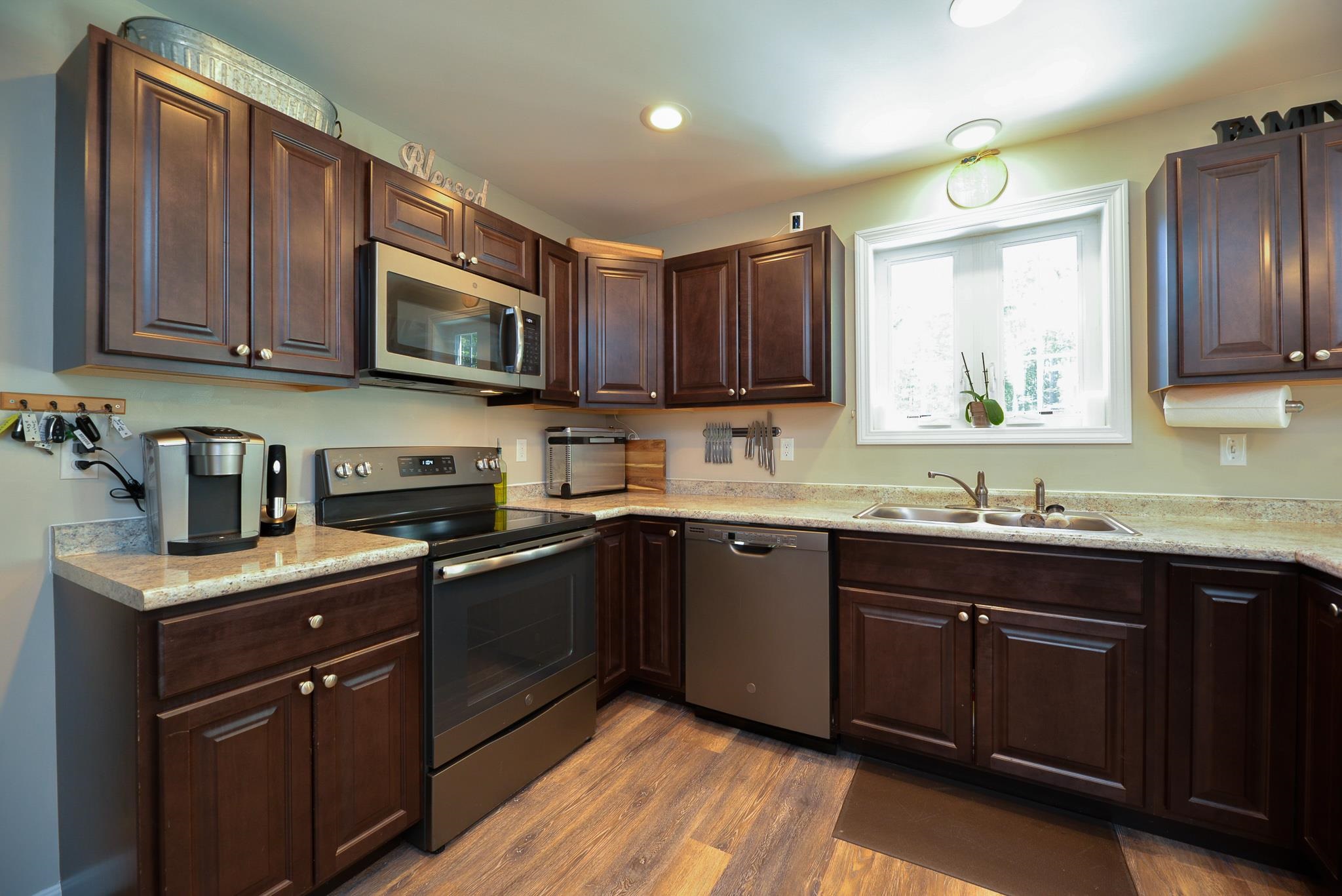 455 Second Crown Point Road Strafford, NH 03884 - Photo 8 of 40