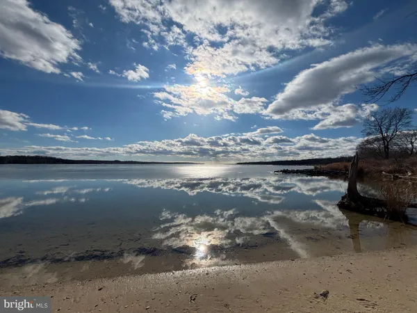 a view of an ocean beach