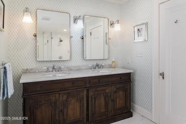 $3,595,000 | 227 Riverside Avenue, Riverside, CT 06878