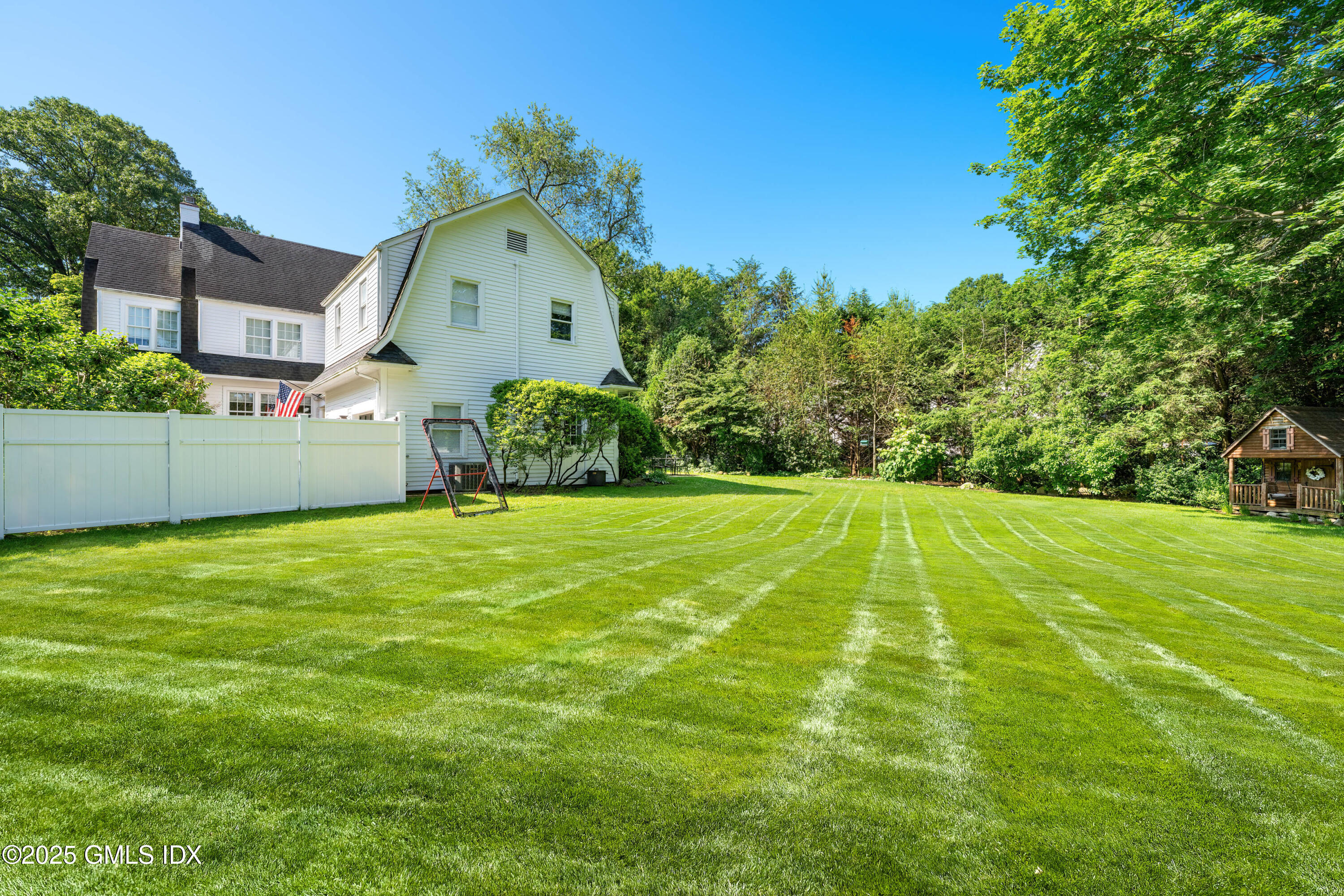 227 Riverside Avenue Riverside, CT 06878 - Photo 26 of 30 Rear Exterior