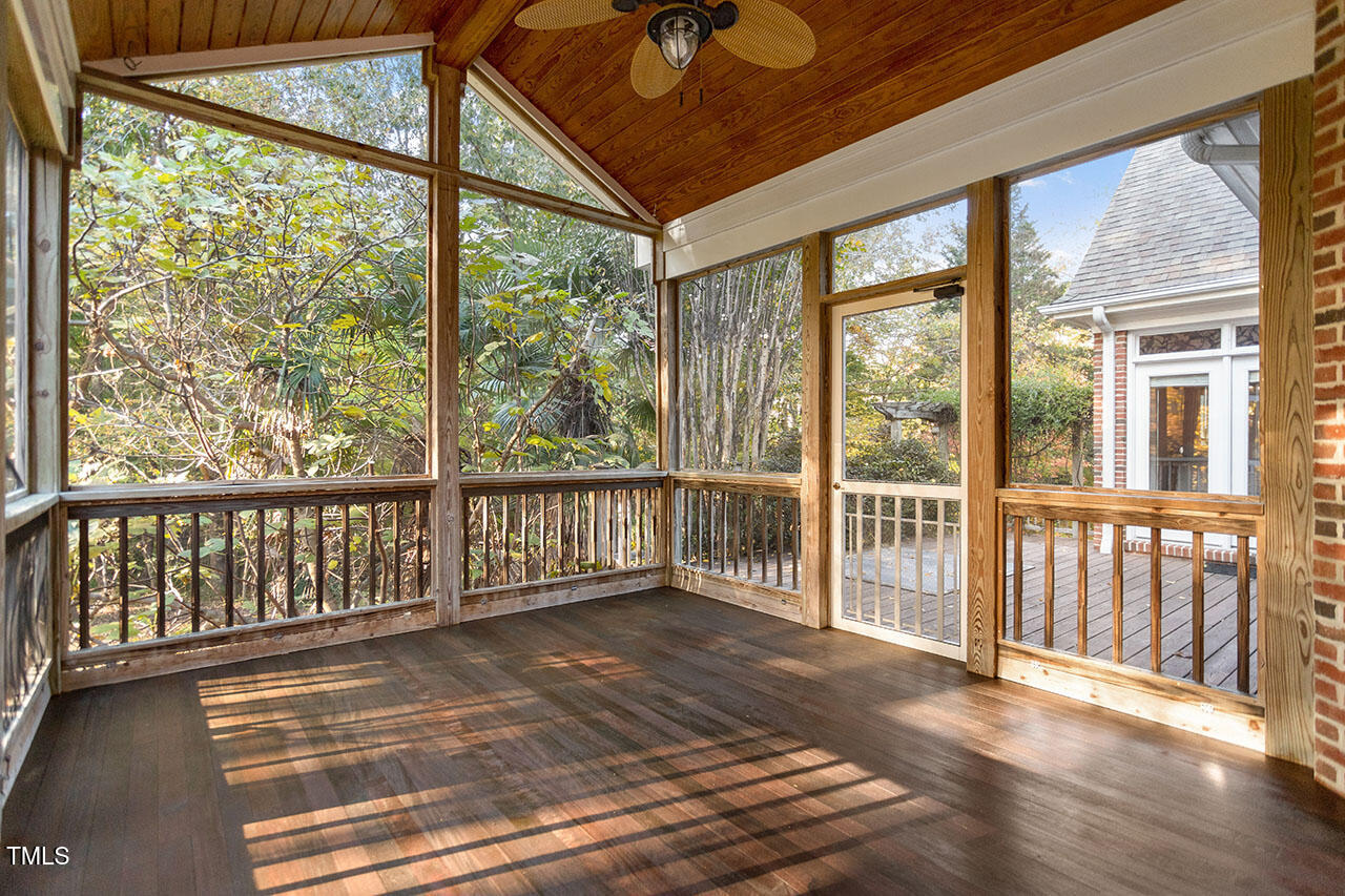 12817 Strickland Road Raleigh, NC 27613 - Photo 16 of 49