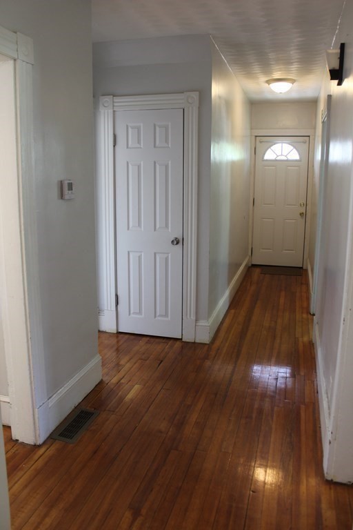 11-13 Lorimer Street Springfield, MA 01151 - Photo 19 of 29 Gallery Image 19