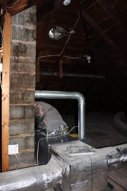 11-13 Lorimer Street Springfield, MA 01151 - Photo 28 of 29 Gallery Image 28