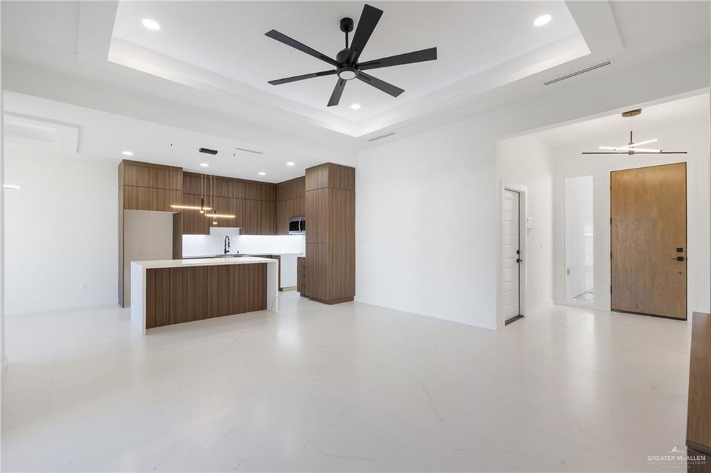 2705 East Pecos Road Edinburg, TX 78542 - Photo 4 of 17